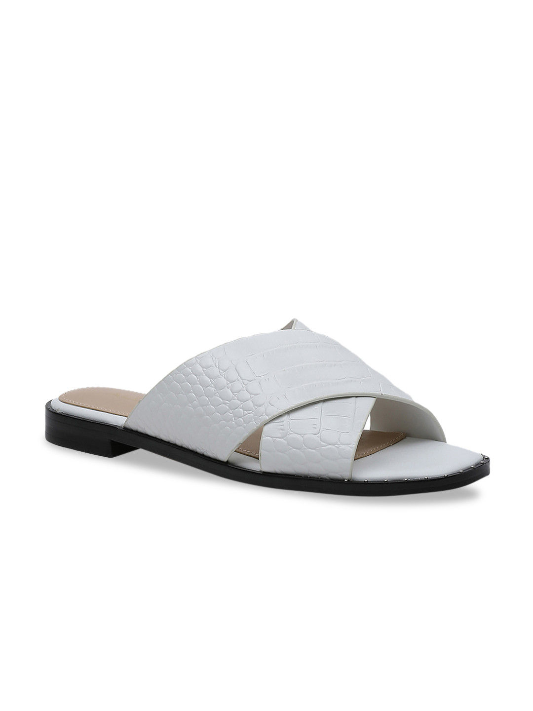 ALDO Women White Solid Leather Open Toe Flats
ALDO Women White Solid Leather Open Toe Flats