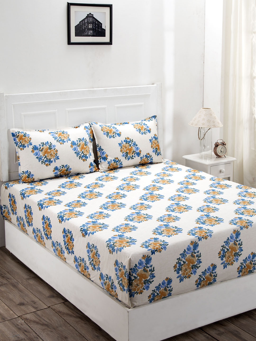 In-House by maspar White & Yellow Abstract 144 TC Cotton 1 Queen Bedsheet with 2 Pillow Covers
In-House by maspar White & Yellow Abstract 144 TC Cotton 1 Queen Bedsheet with 2 Pillow Covers