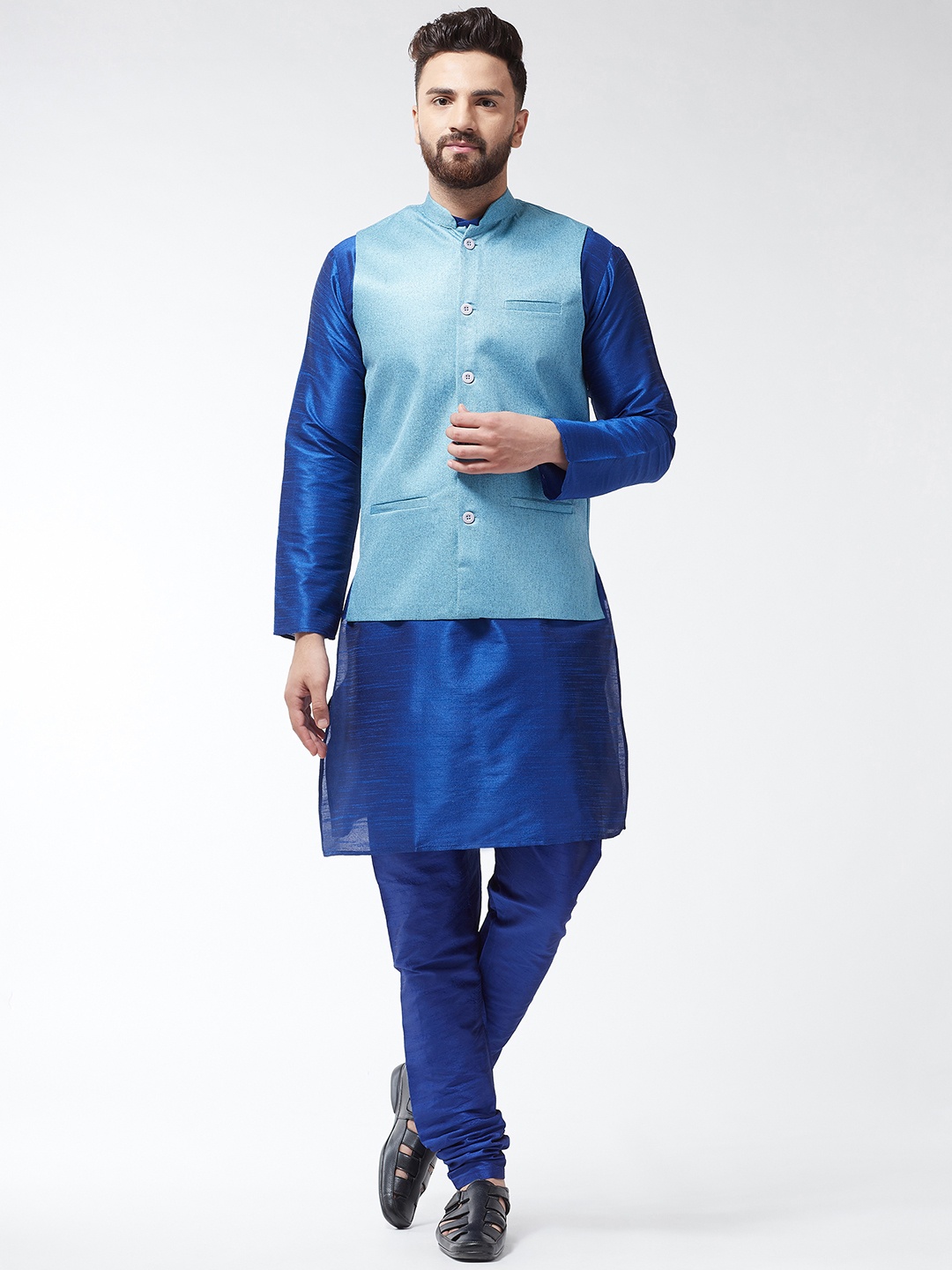 SOJANYA Men Blue Solid Kurta And Churidar With Jacket