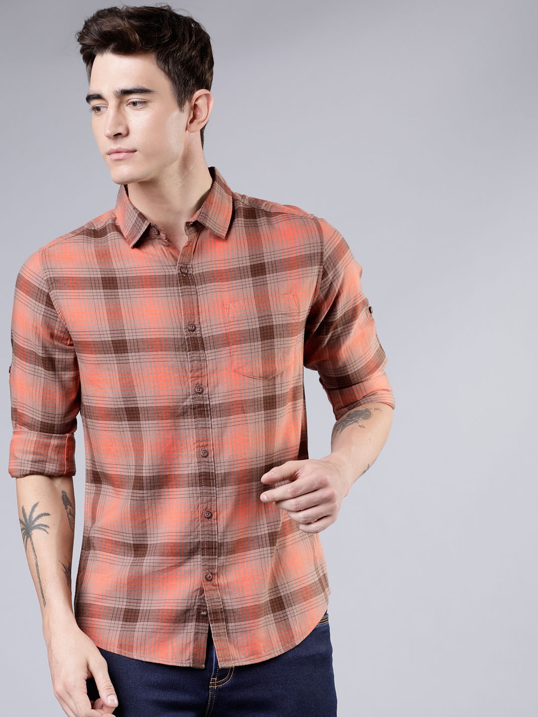 LOCOMOTIVE Men Orange & Brown Slim Fit Checked Casual Shirt
