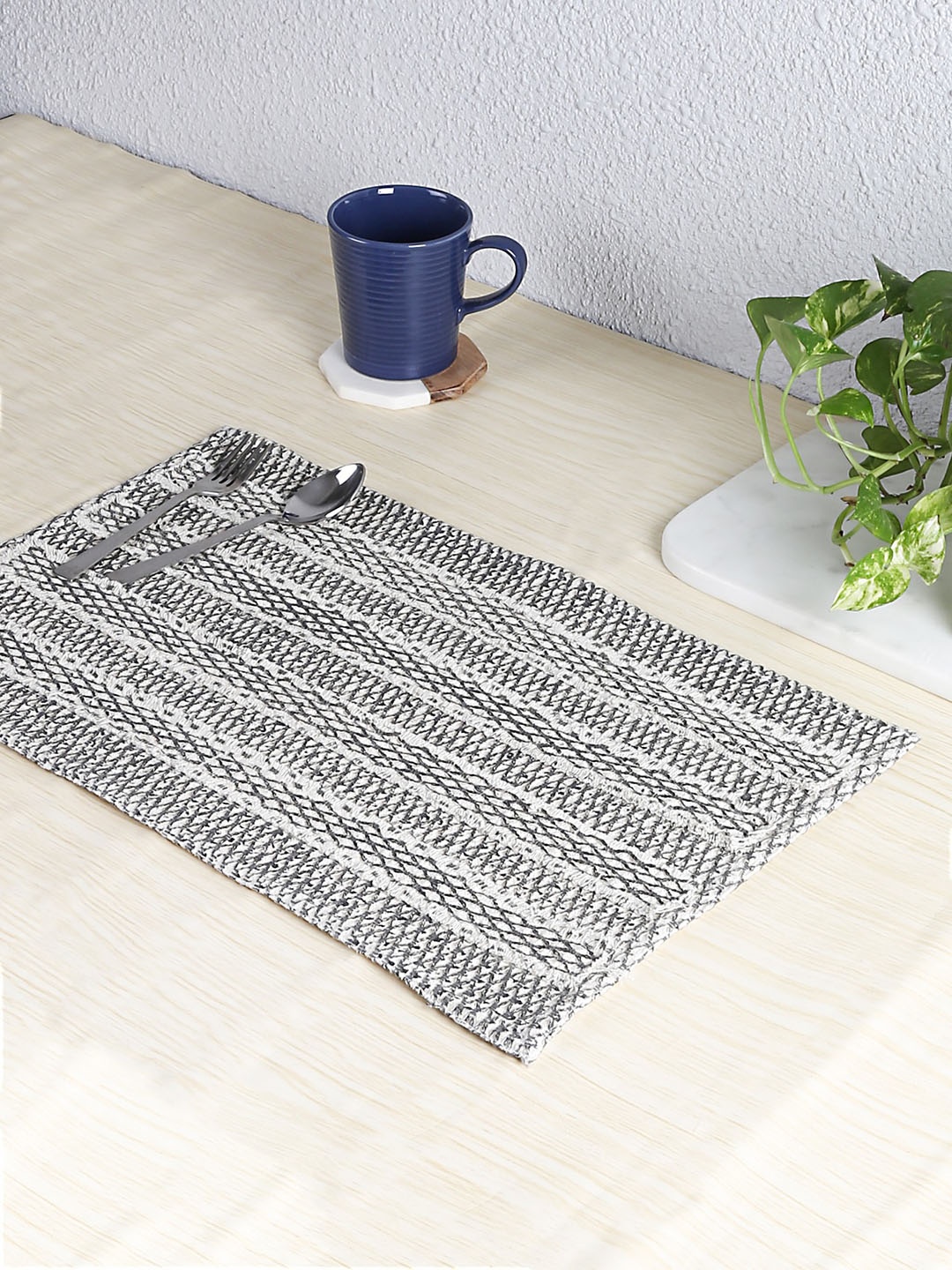 House This Hammock Beach Set of 2 Black Woven Design This Hammock Beach Table Placemats
House This Hammock Beach Set of 2 Black Woven Design This Hammock Beach Table Placemats