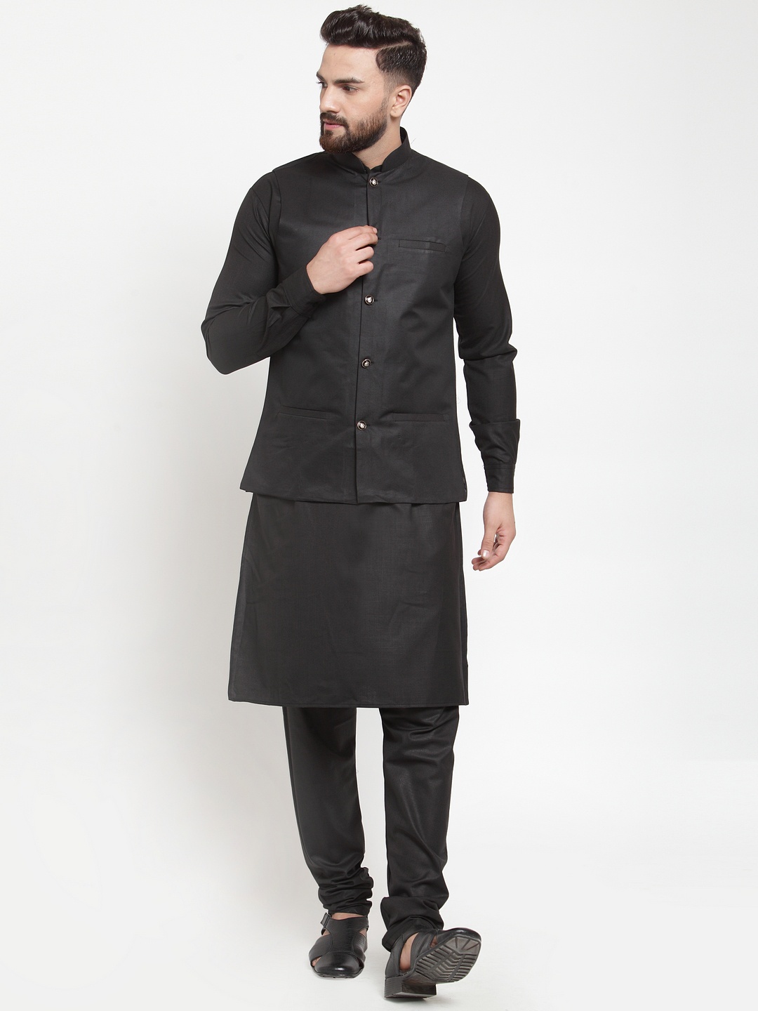 Jompers Men Black Solid Kurta Set