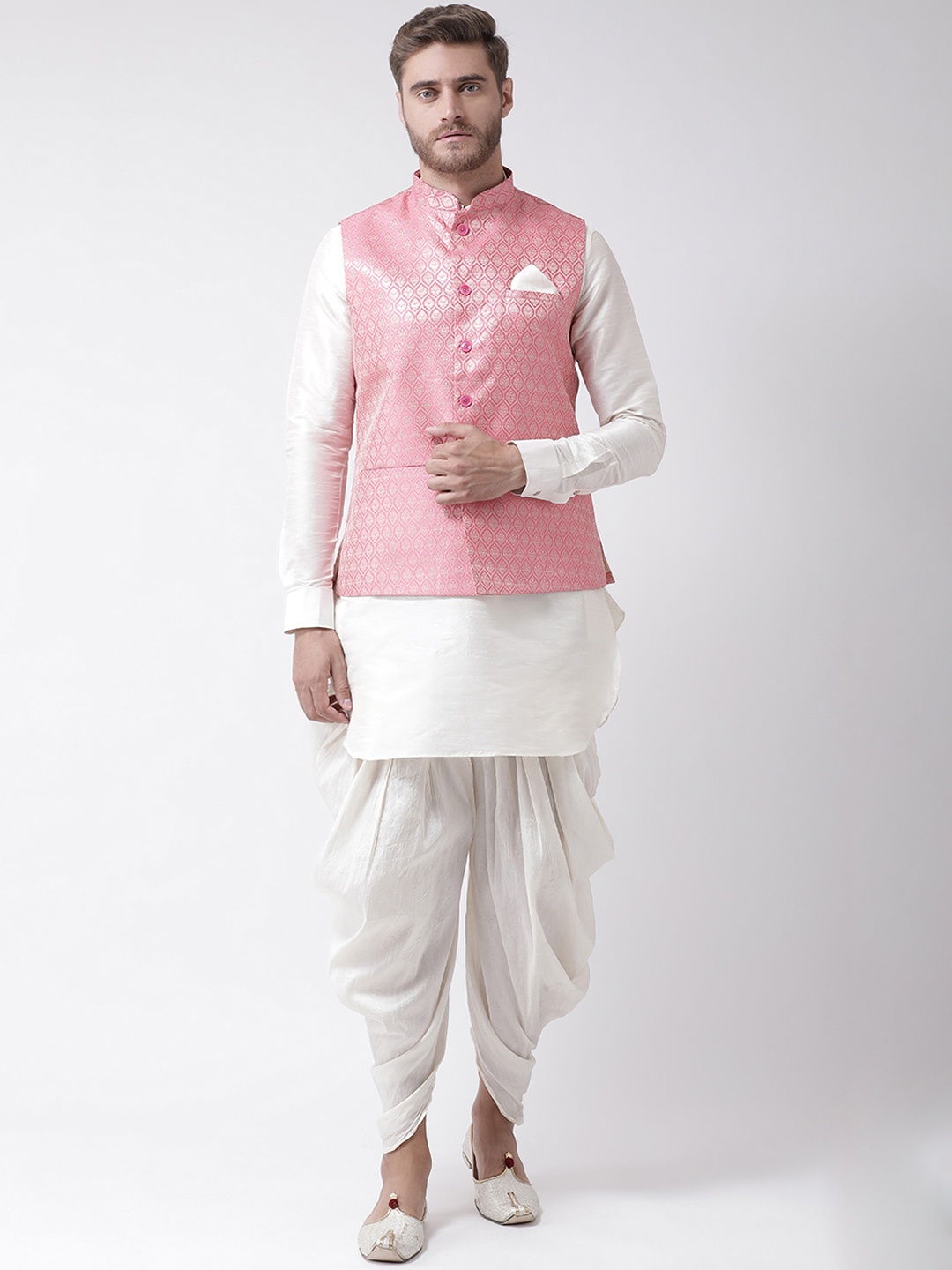 DEYANN Men Off-White Solid Kurta Set, Pink