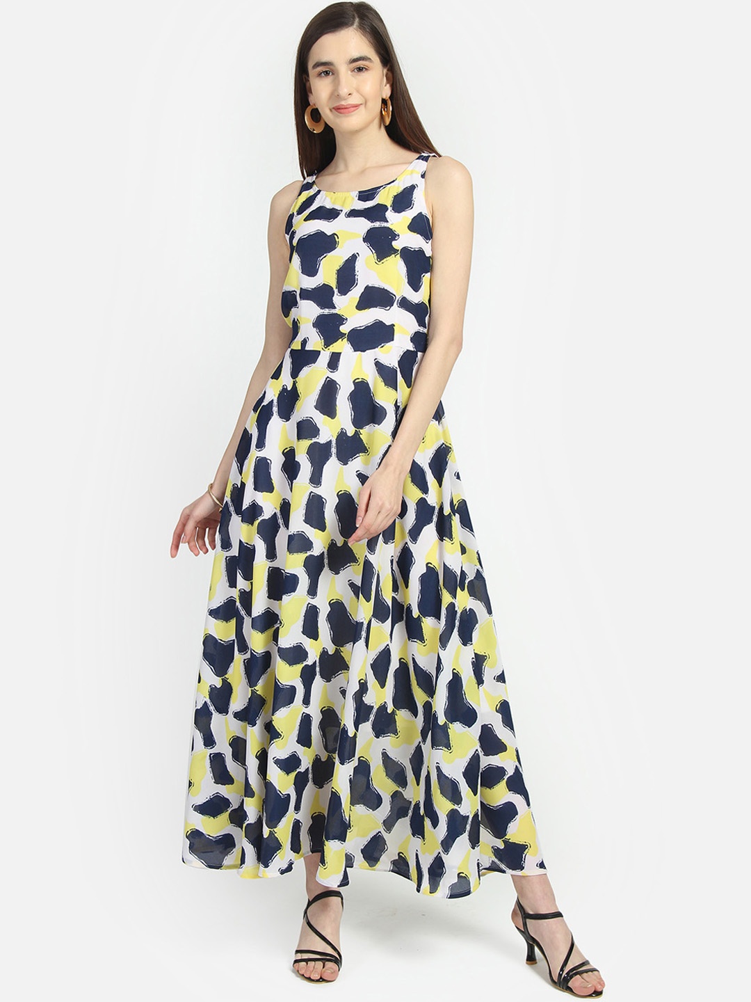 Yaadleen Women Off-White Printed Maxi Dress