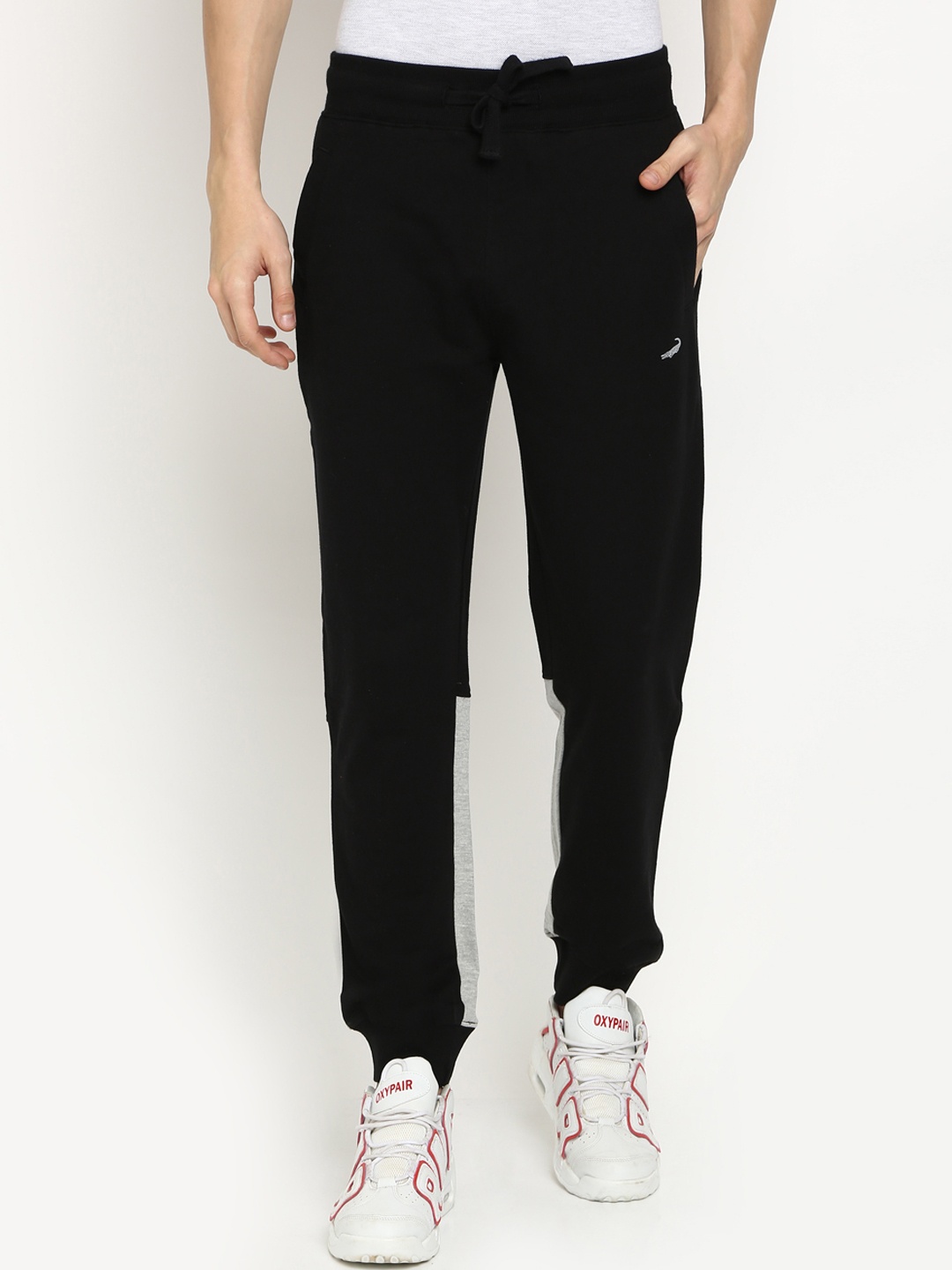 Crocodile Men Black Solid Slim-Fit Joggers