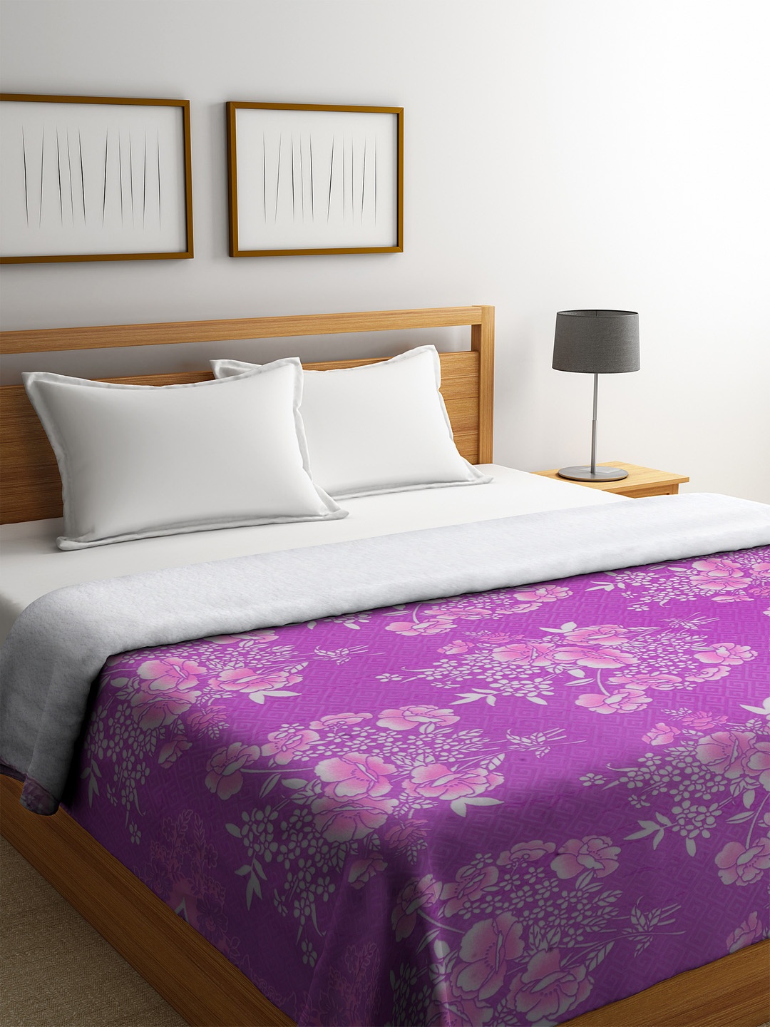 KLOTTHE Purple & Pink Floral AC Room 450 GSM Double Bed Comforter