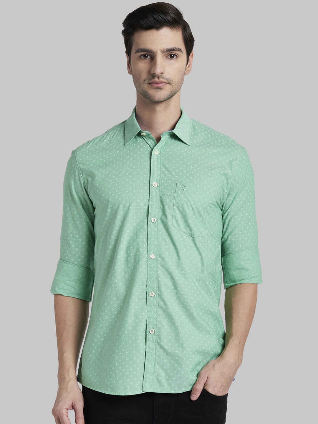 Parx Men Green & White Slim Fit Printed Casual Shirt