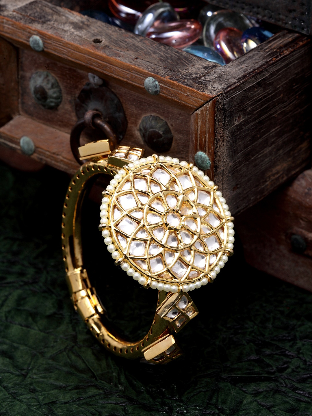 DUGRISTYLE Gold-Toned & White Gold-Plated Cuff Bracelet