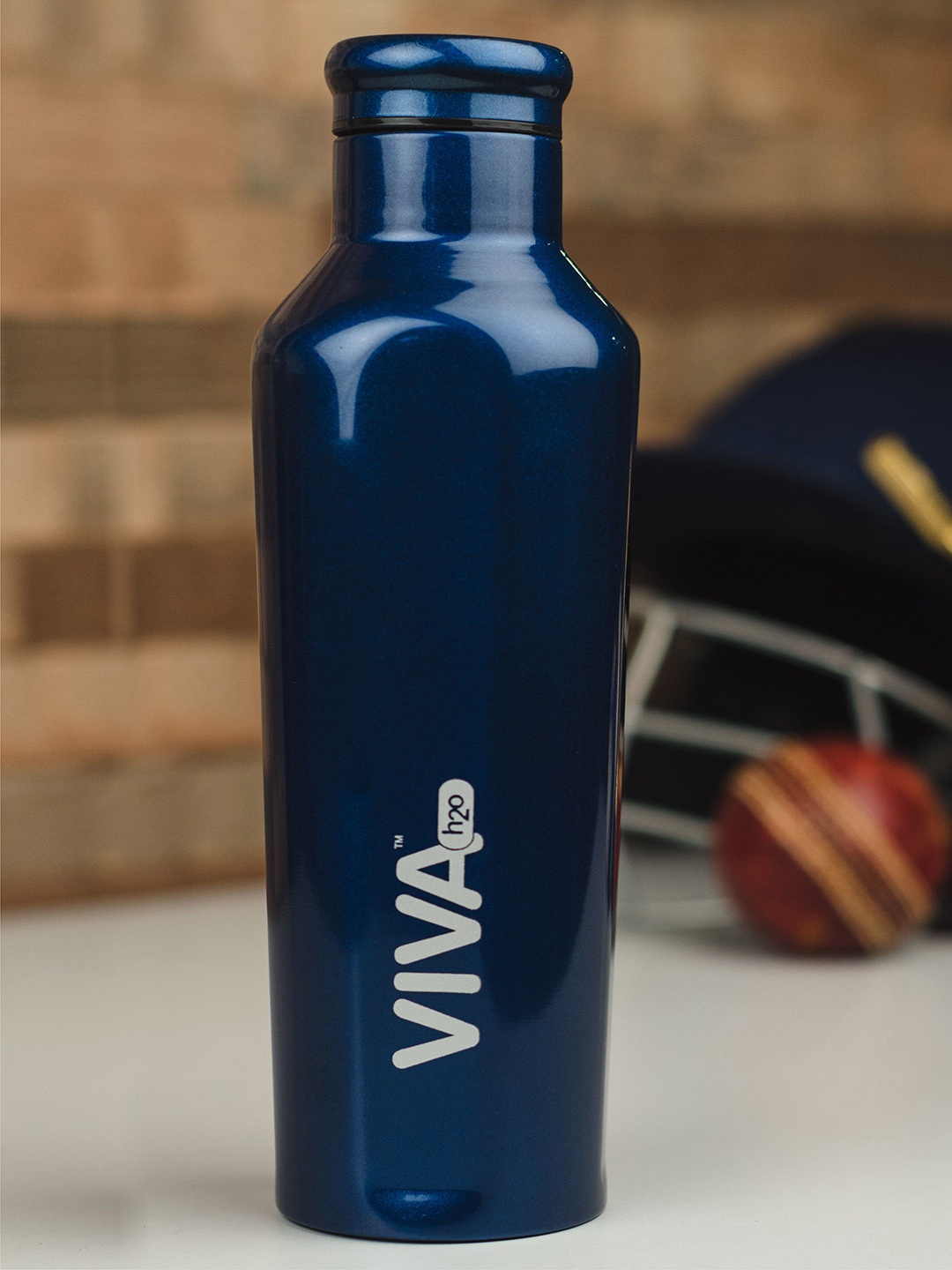 VIVA h2o Blue Solid Stainless Steel Vaccum Insulated Water Bottle 500 ml