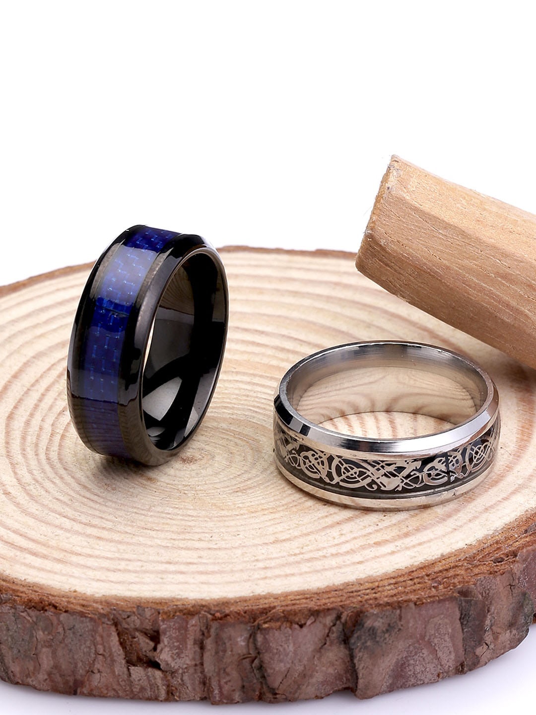 Yellow Chimes Men Set Of 2 Rhodium-Plated Silver-Toned & Black Dragon Celtic & Woven Signet Finger Rings
Yellow Chimes Men Set Of 2 Rhodium-Plated Silver-Toned & Black Dragon Celtic & Woven Signet Finger Rings