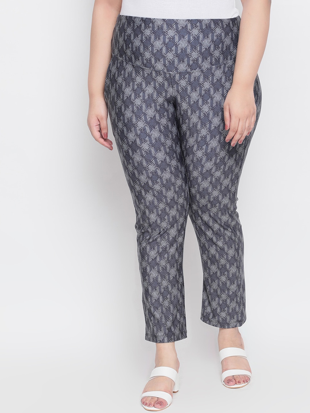 Amydus Women Plus Size Blue & Grey Regular Fit Printed Regular Trousers