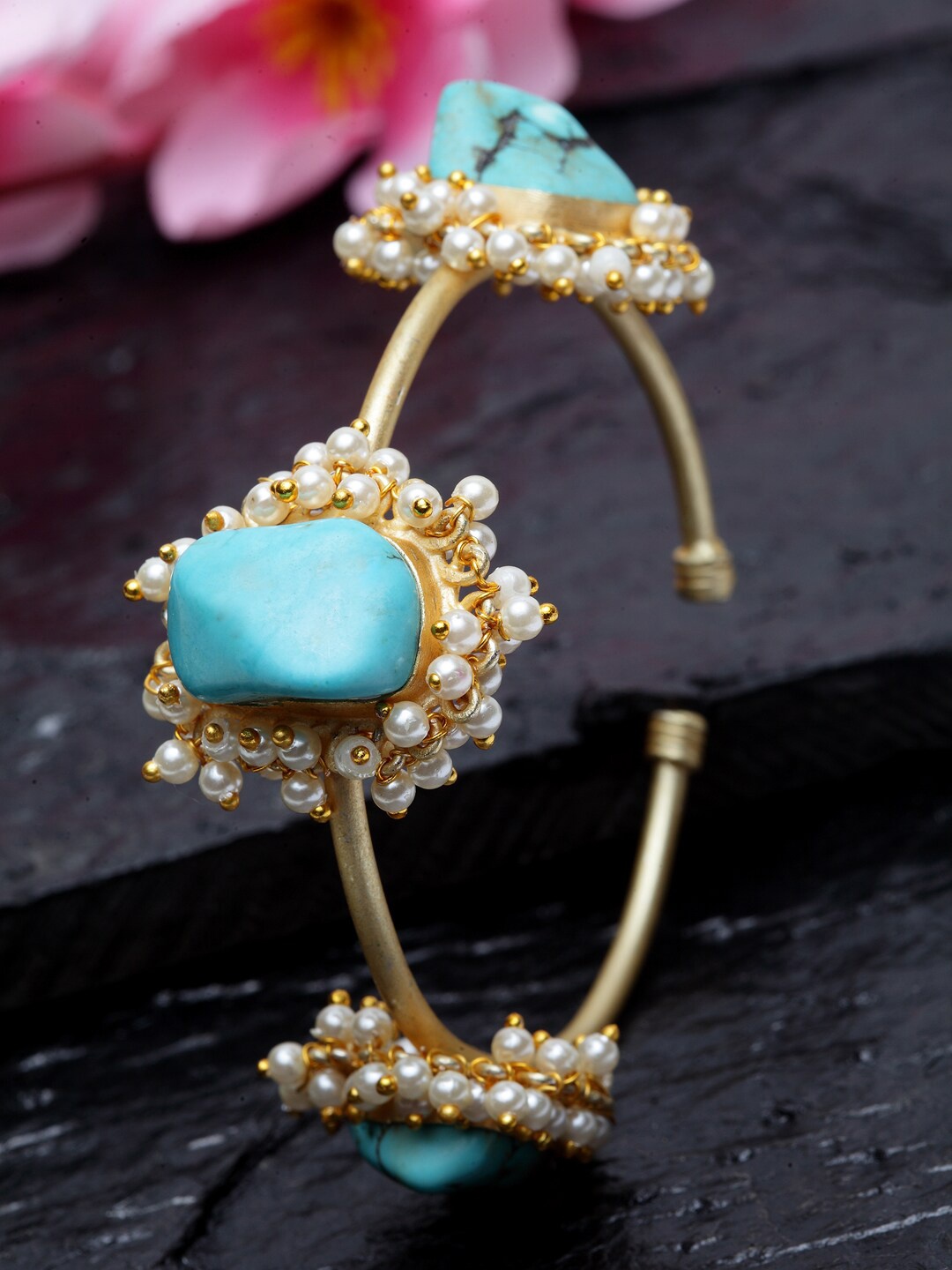 Moedbuille Turquoise Blue Bracelet