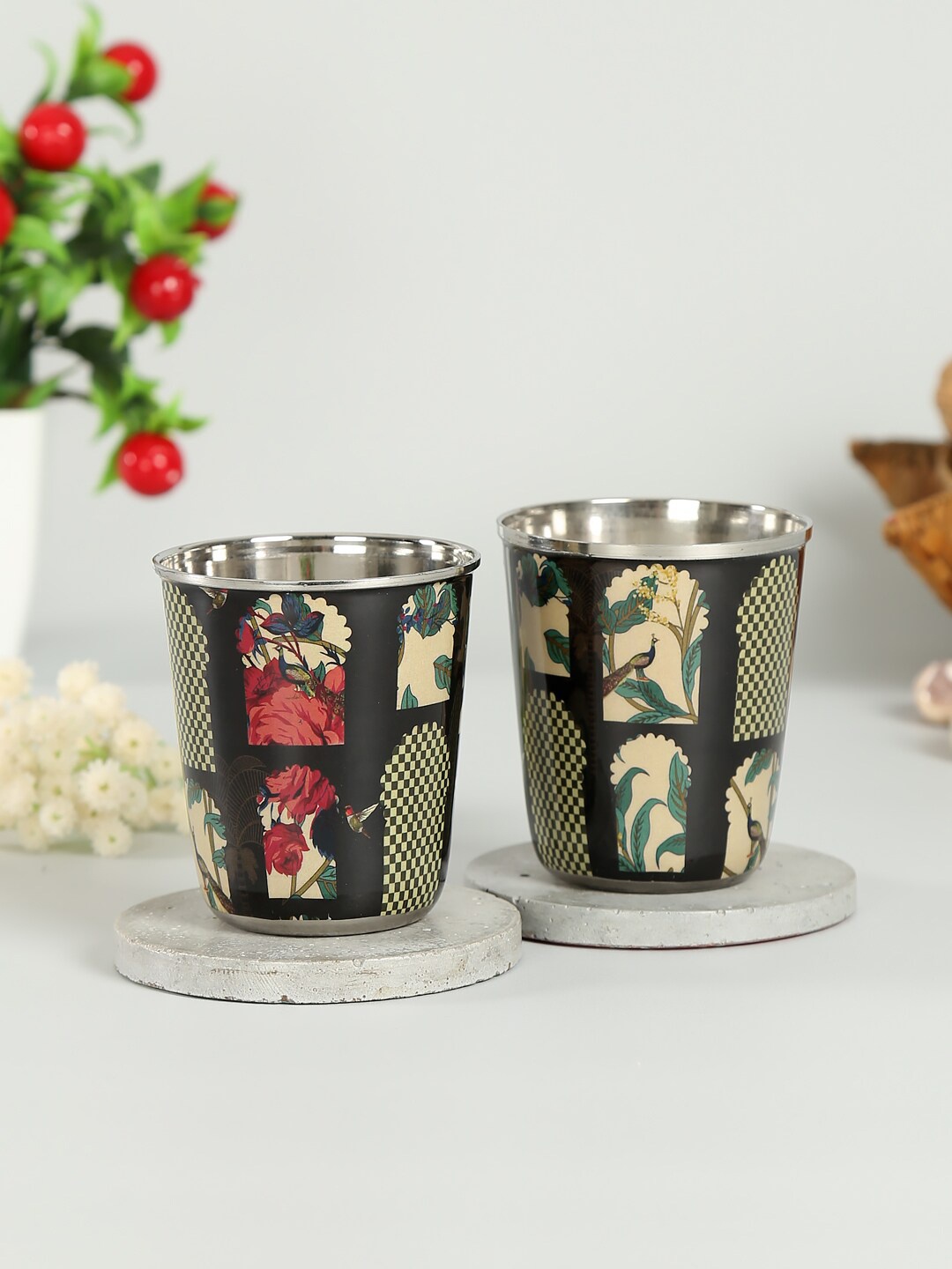India Circus by Krsnaa Mehta Set of 2 Black Printed Signature Windows Small Steel Tumbler
India Circus by Krsnaa Mehta Set of 2 Black Printed Signature Windows Small Steel Tumbler