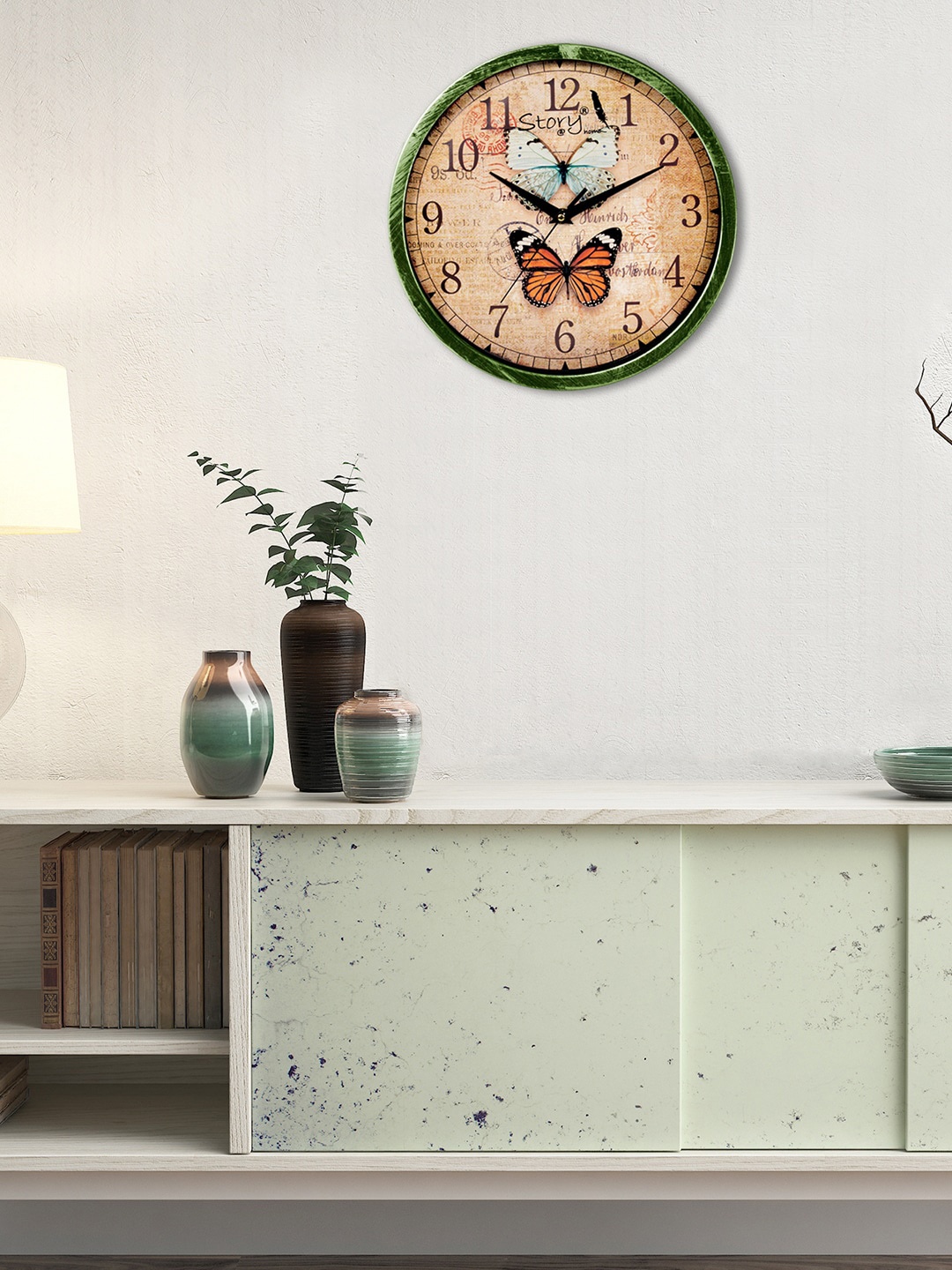 Story@home Brown Round Printed Analogue Wall Clock