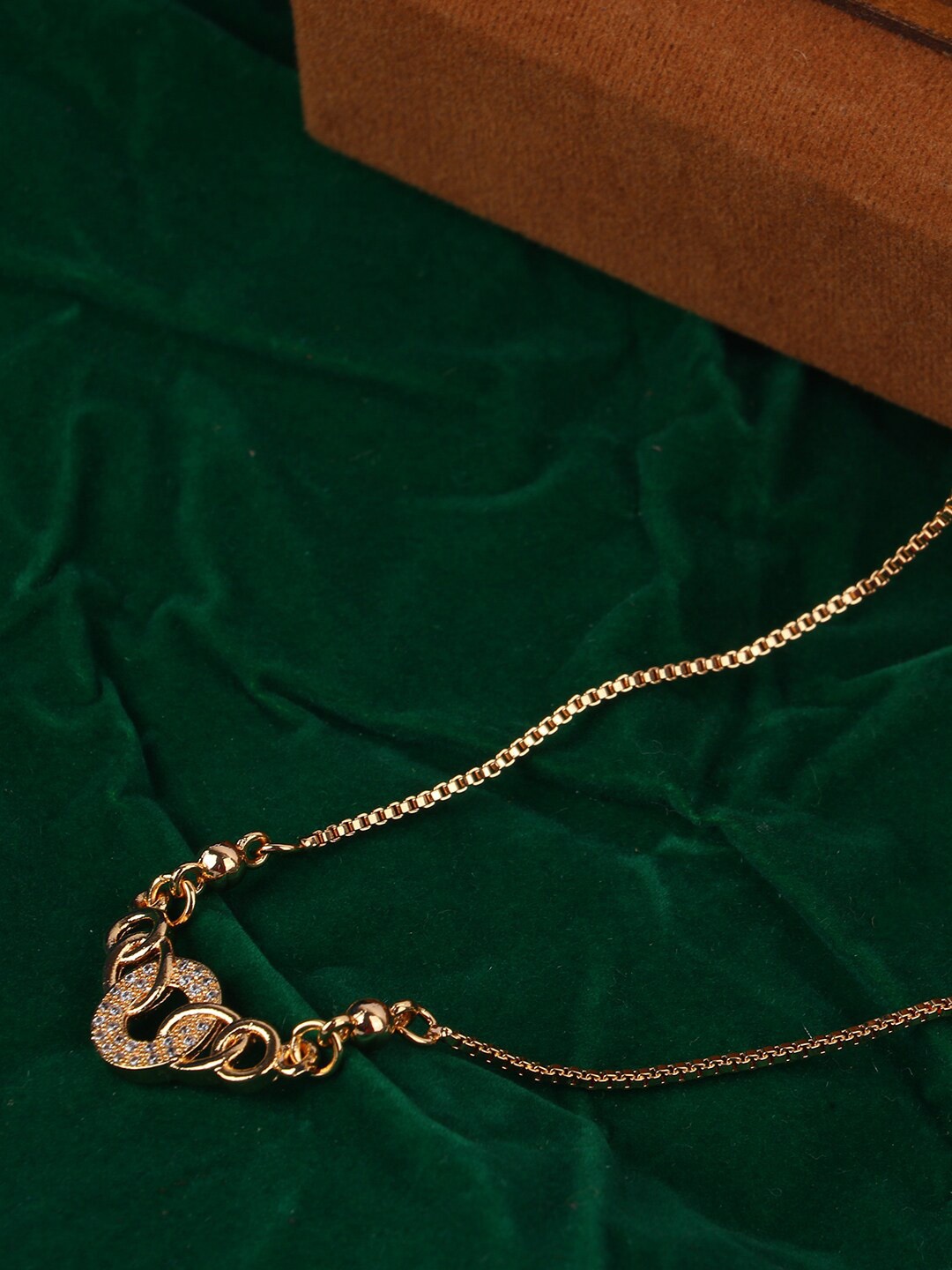 Anikas Creation Gold-Plated AD-Studded Handcrafted Necklace