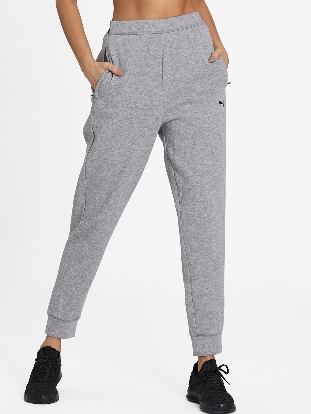 Puma Women Grey Solid Slim fit Train Favorite Fleece Joggers