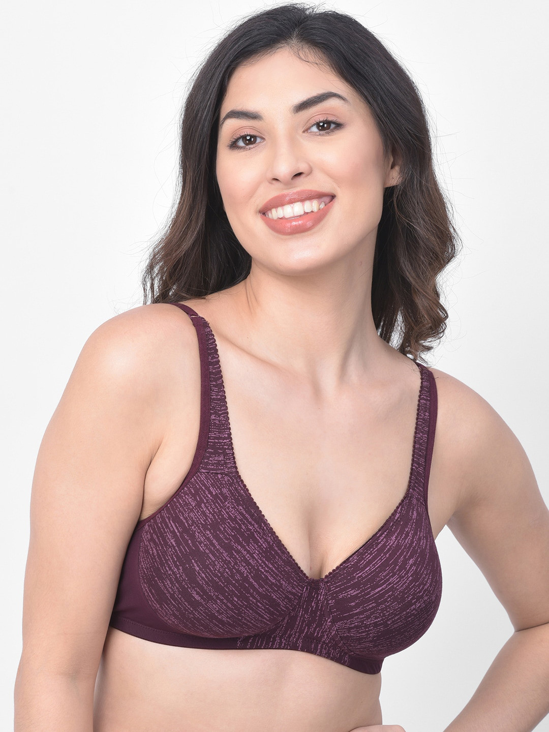 Clovia Purple Printed Non-Wired Lightly Padded T-shirt Bra BR1892P1532B
Clovia Purple Printed Non-Wired Lightly Padded T-shirt Bra BR1892P1532B