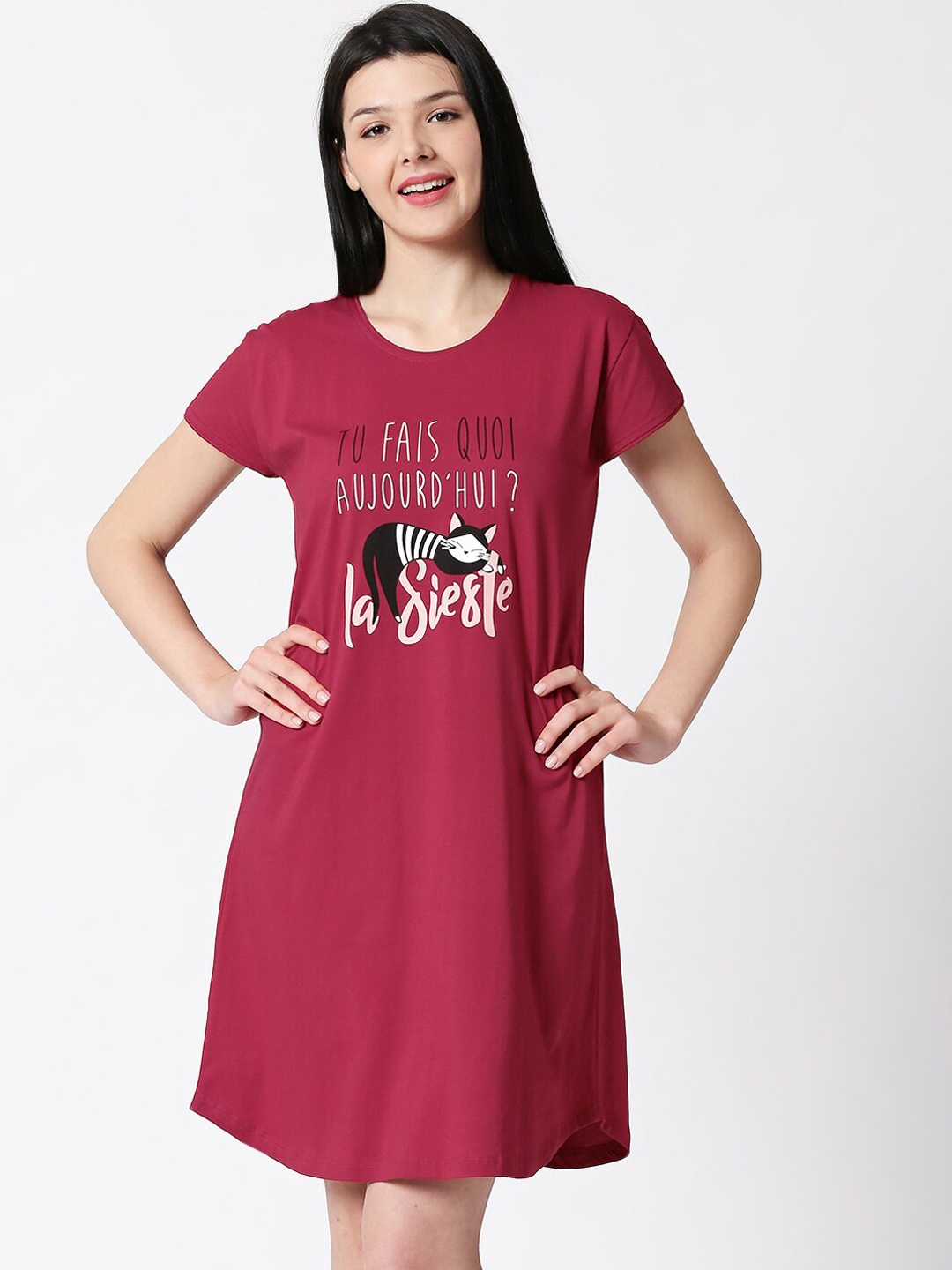 I like me Women Maroon & White Printed Nightdress