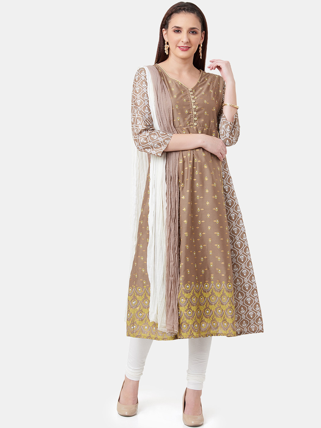 IMARA Women Brown & White Printed Kurta with Trousers & Dupatta
IMARA Women Brown & White Printed Kurta with Trousers & Dupatta