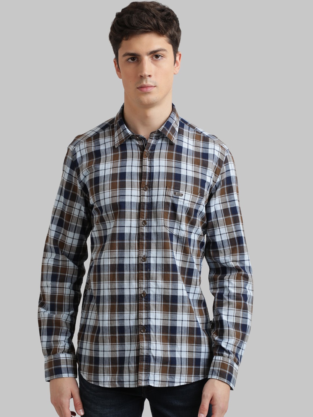 Parx Men Grey & Brown Regular Fit Checked Casual Shirt
