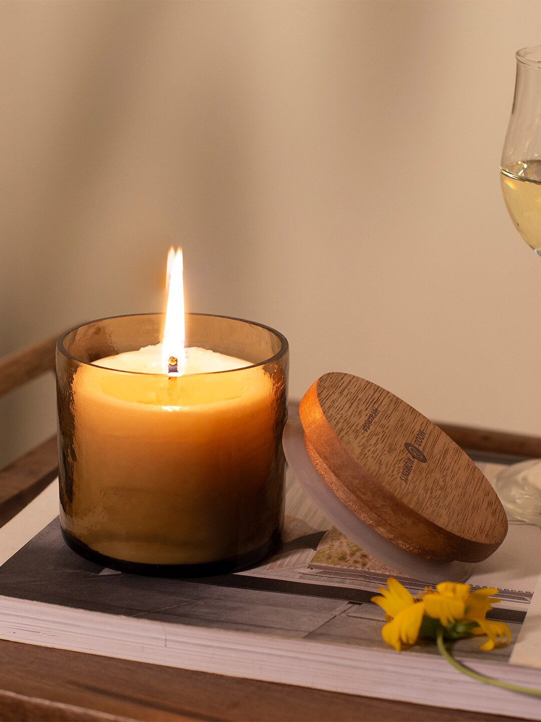 ellementry Unisex Citronella Natural Soy Wax Filled Textured Glass Jar Wick, Transparent