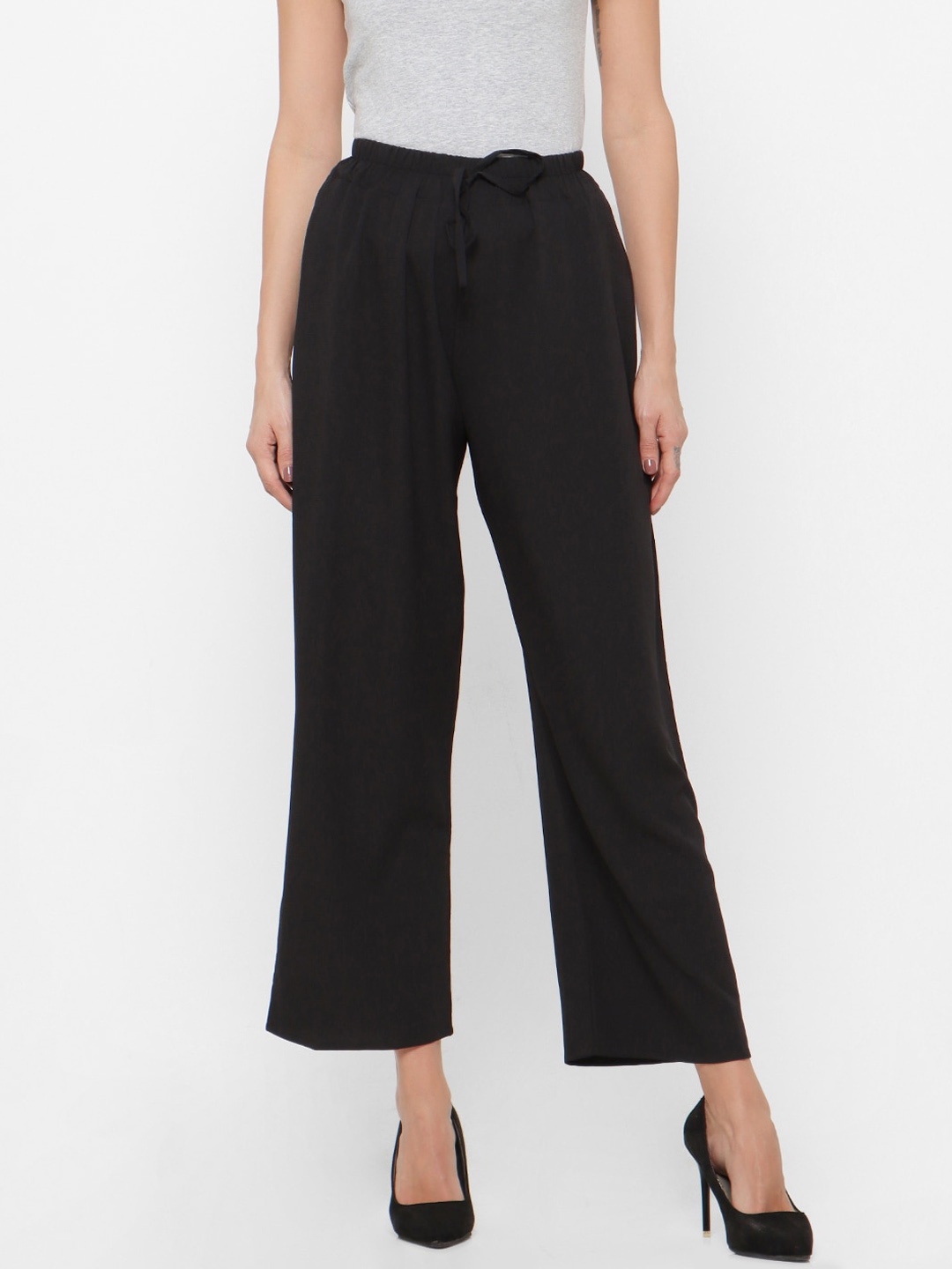 FOREVER 21 Women Black Regular Fit Solid Parallel Trousers