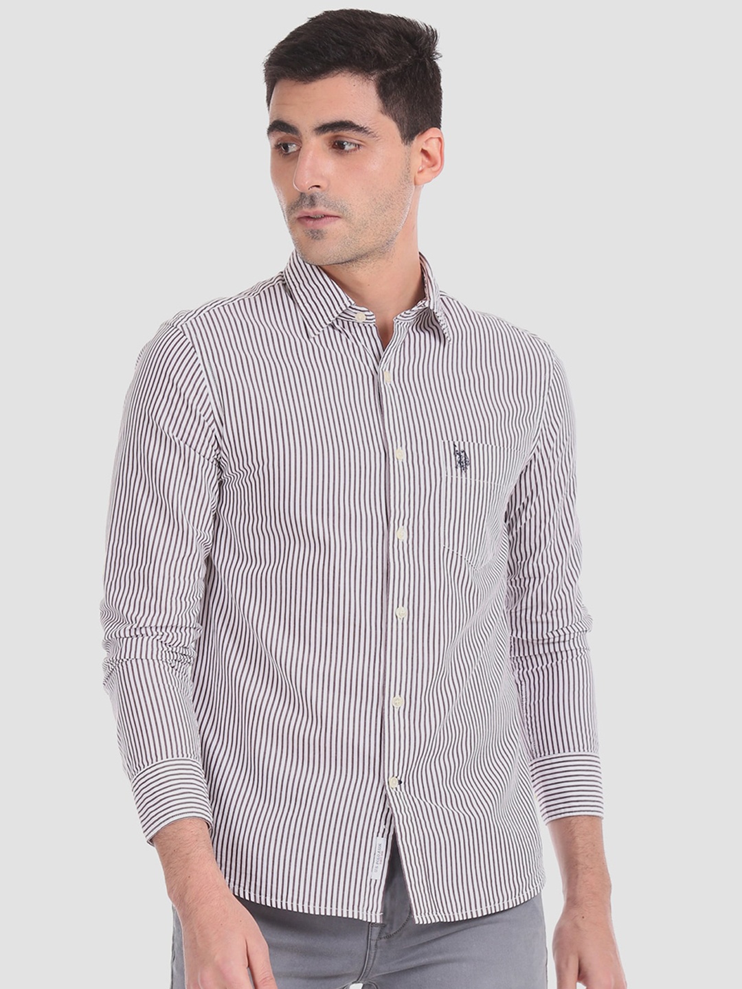 U.S. Polo Assn. Men White & Grey Regular Fit Checked Casual Shirt