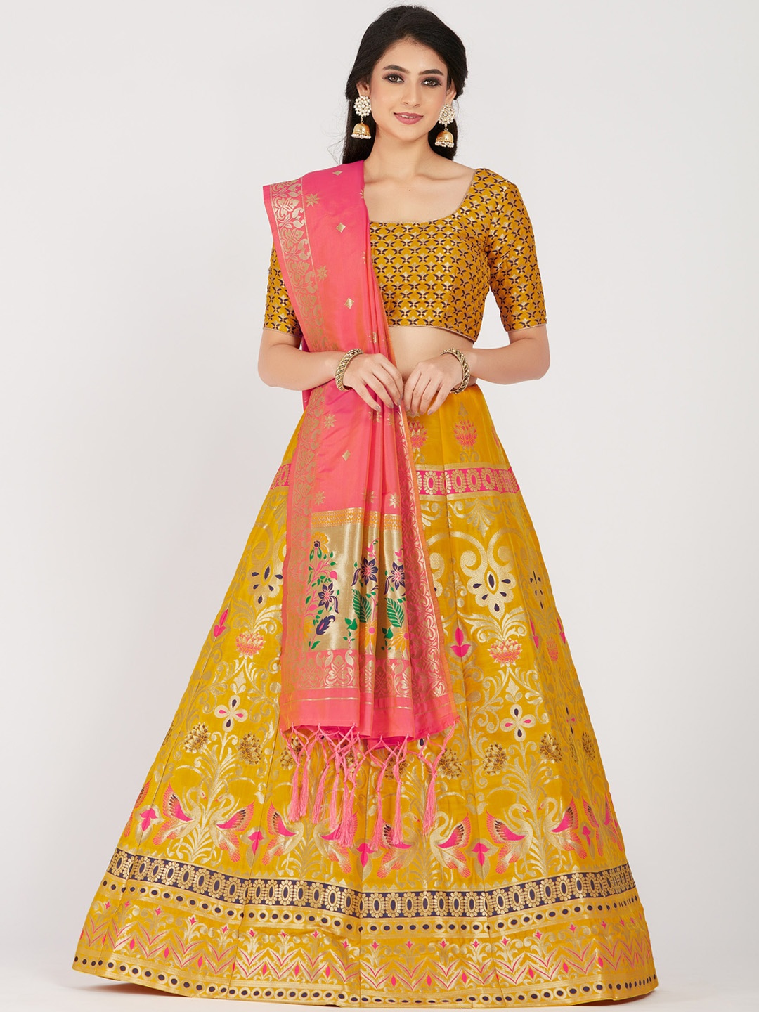 MIMOSA Women Yellow & Gold-Toned Zari Woven Design Semi-Stitched Lehenga & Unstitched Choli with Dupatta
MIMOSA Women Yellow & Gold-Toned Zari Woven Design Semi-Stitched Lehenga & Unstitched Choli with Dupatta