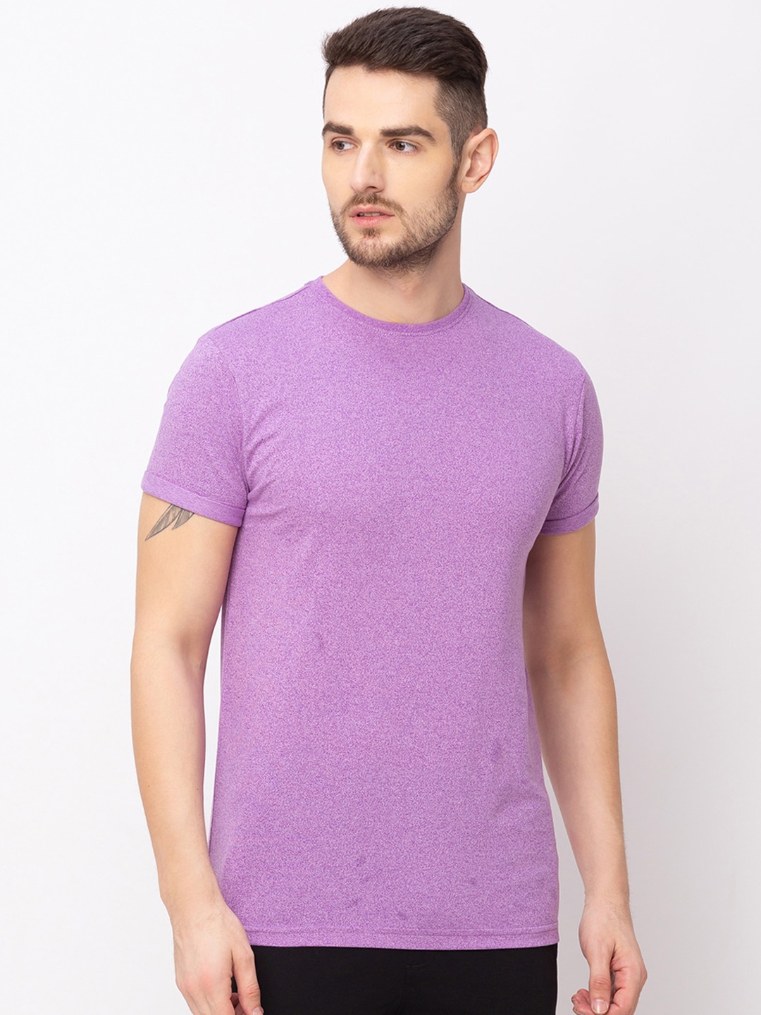 Globus Men Lavender Solid Round Neck Pure Cotton T-shirt