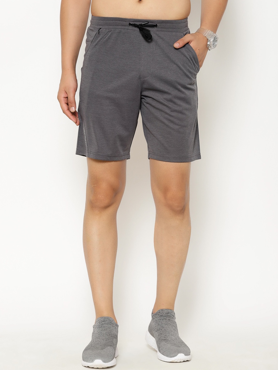 SAPPER Men Grey Solid Slim Fit Sports Shorts