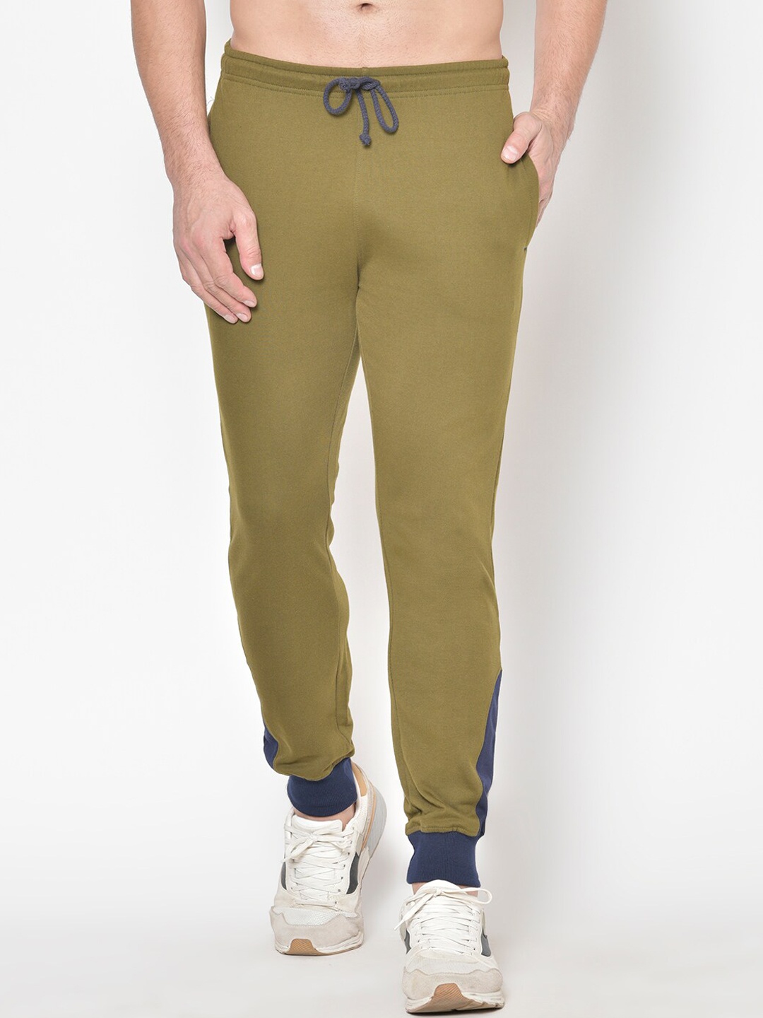 American-Elm Men Olive Green Solid Slim-Fit Joggers