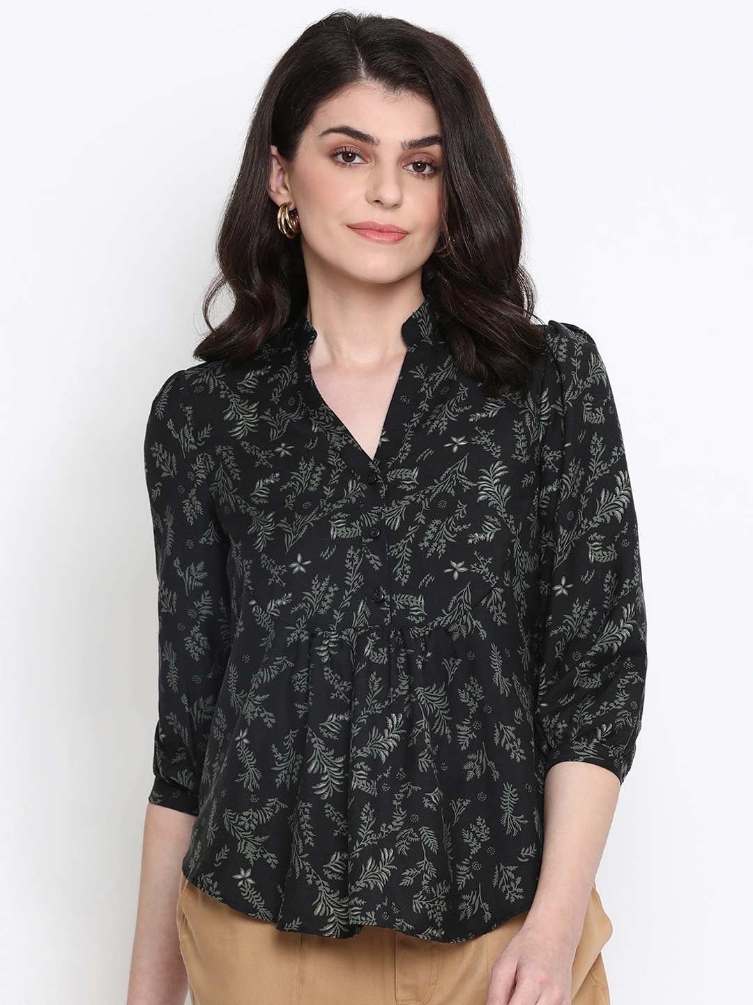 Oxolloxo Women Green & Grey Floral Printed Shirt Style Top