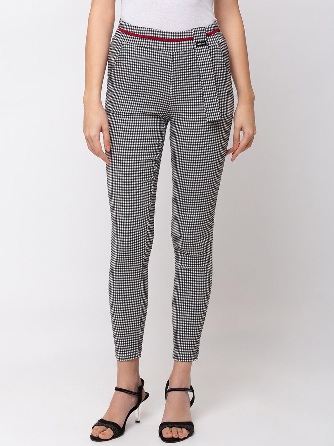 SHECZZAR Women Black & White Checked Slim-Fit Treggings