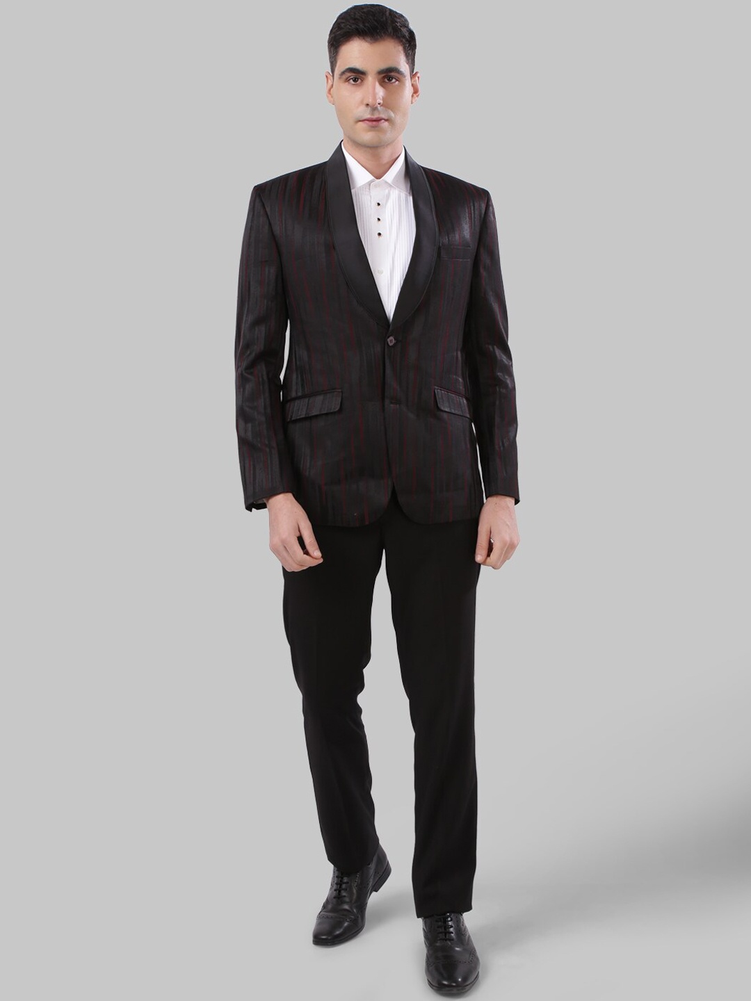 Ethnix by Raymond Men Black & Maroon Self-Design Single-Breasted Formal Suit