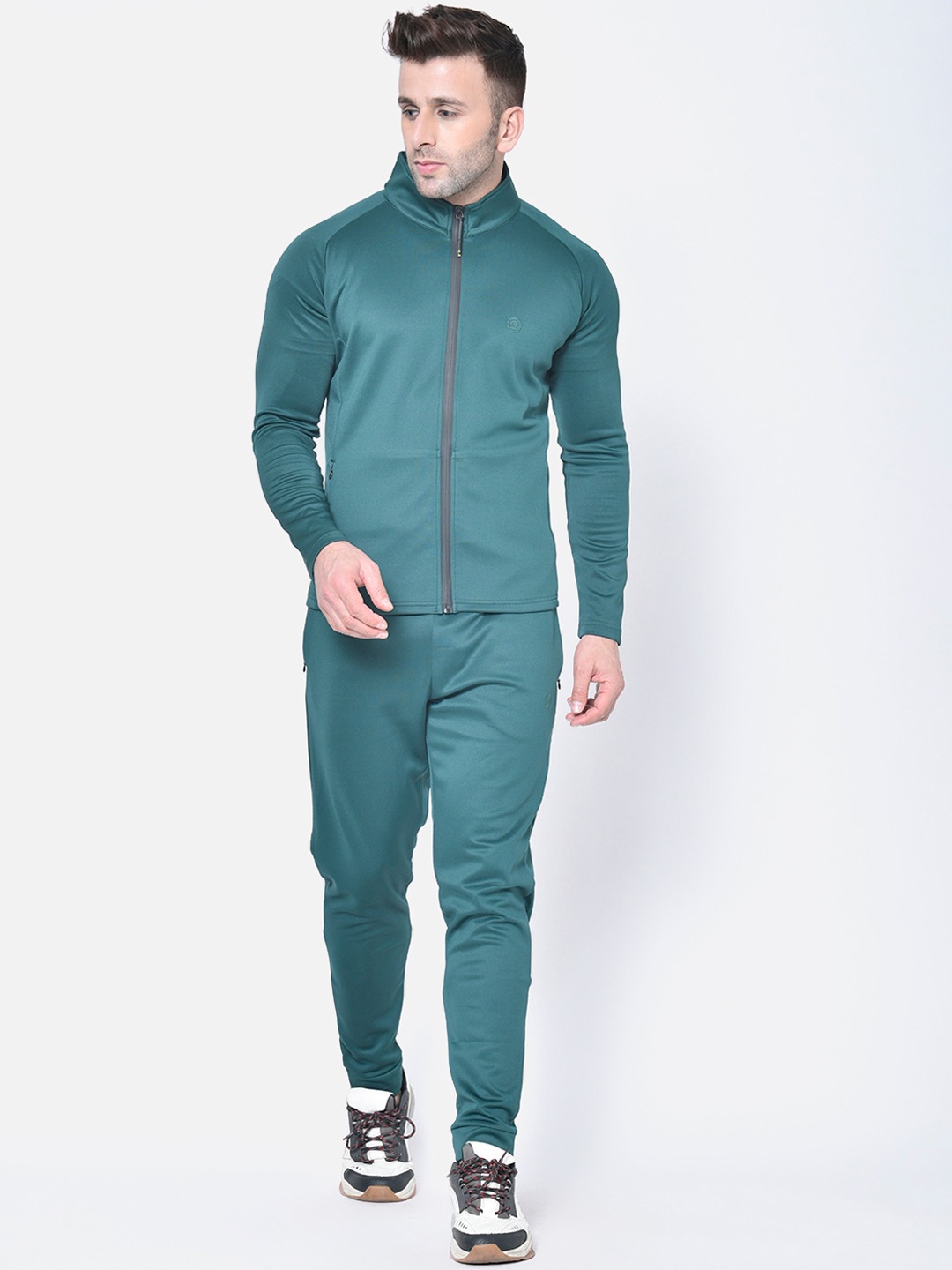 Chkokko Men Green Solid Tracksuit