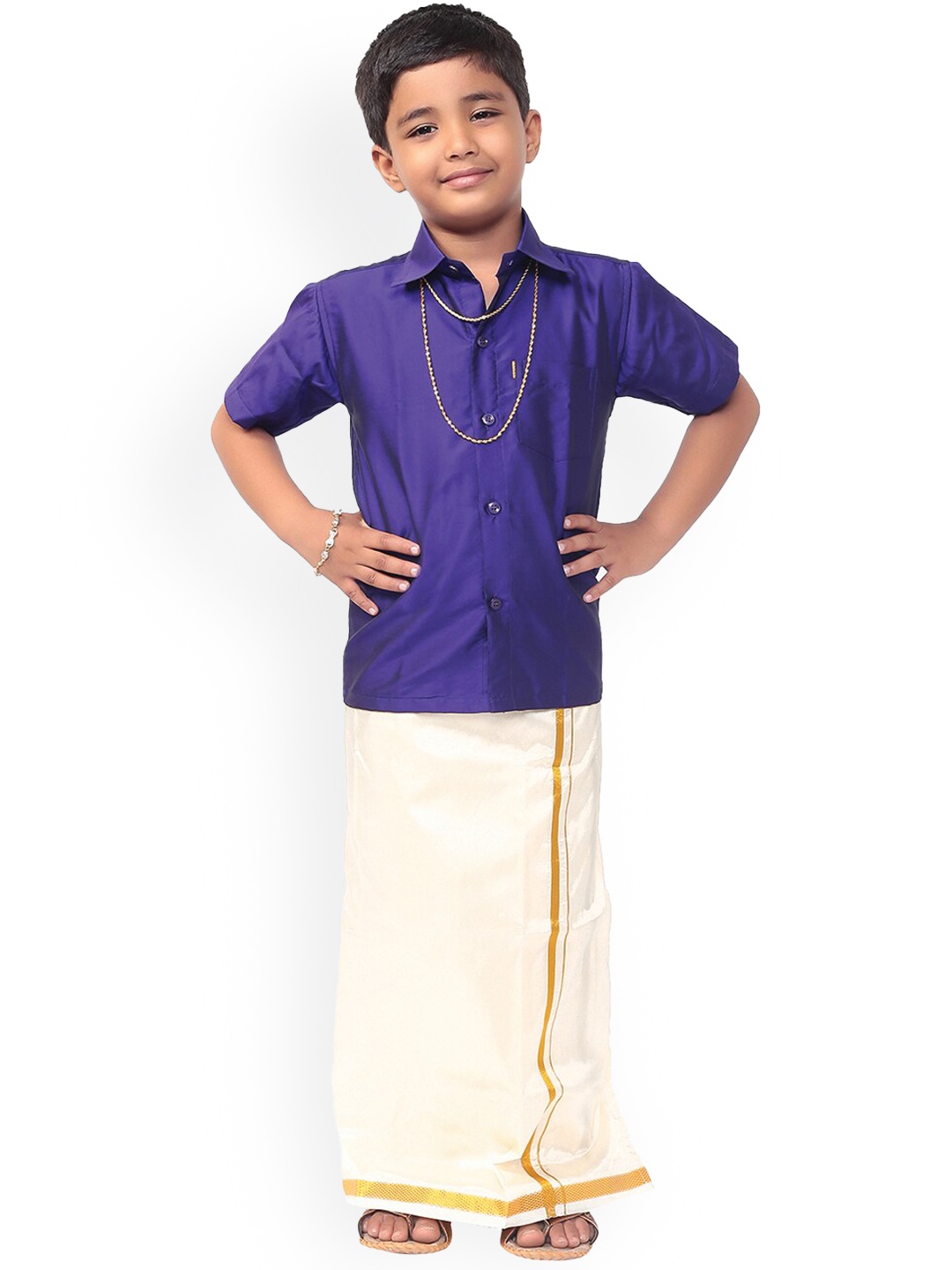 Thala-thalapathy Boys Blue & Off-White Solid Shirt with Veshti & Towel With Gift Set
Thala-thalapathy Boys Blue & Off-White Solid Shirt with Veshti & Towel With Gift Set