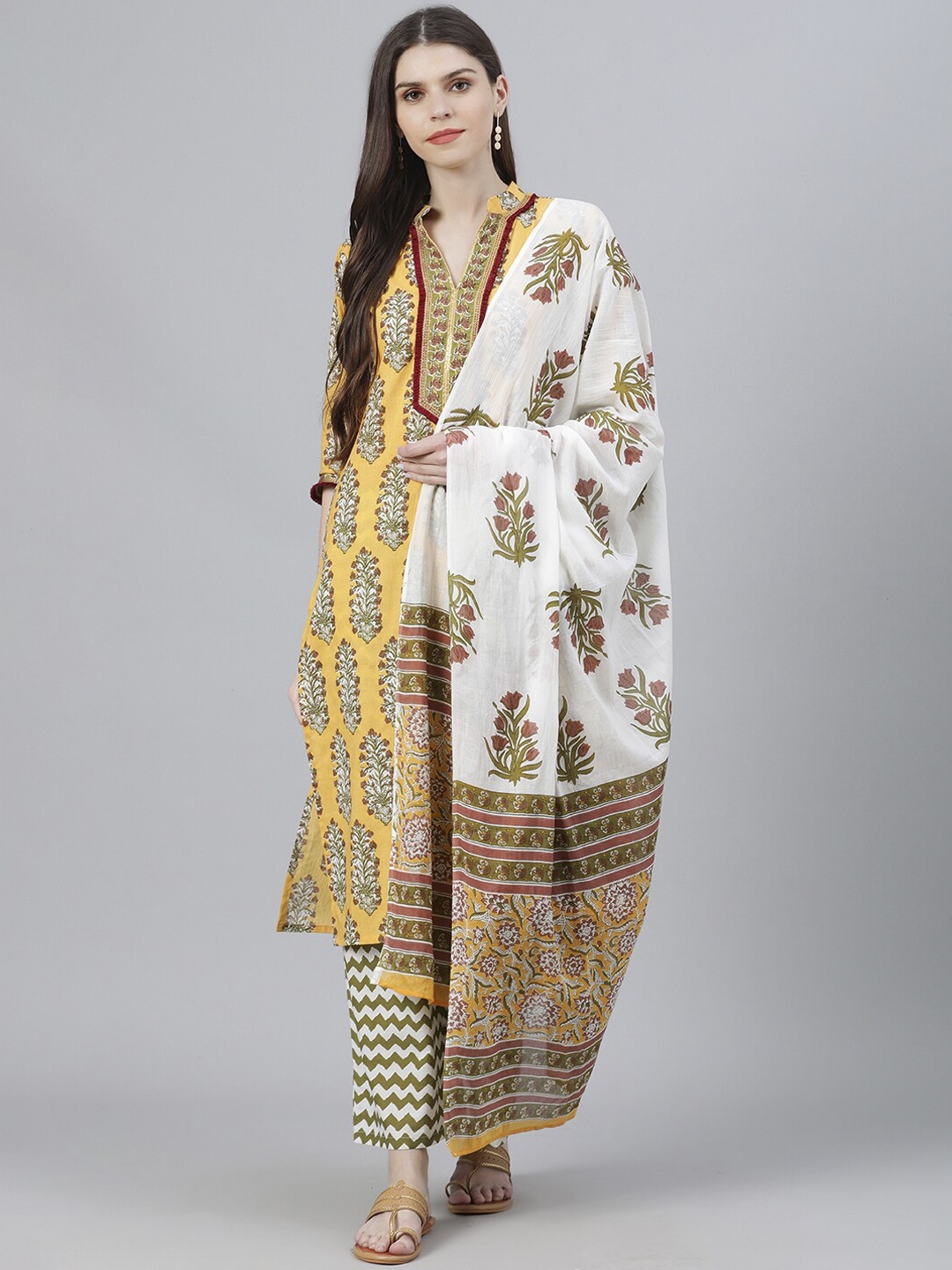 GERUA Women Orange Printed Kurta with Trousers & Dupatta