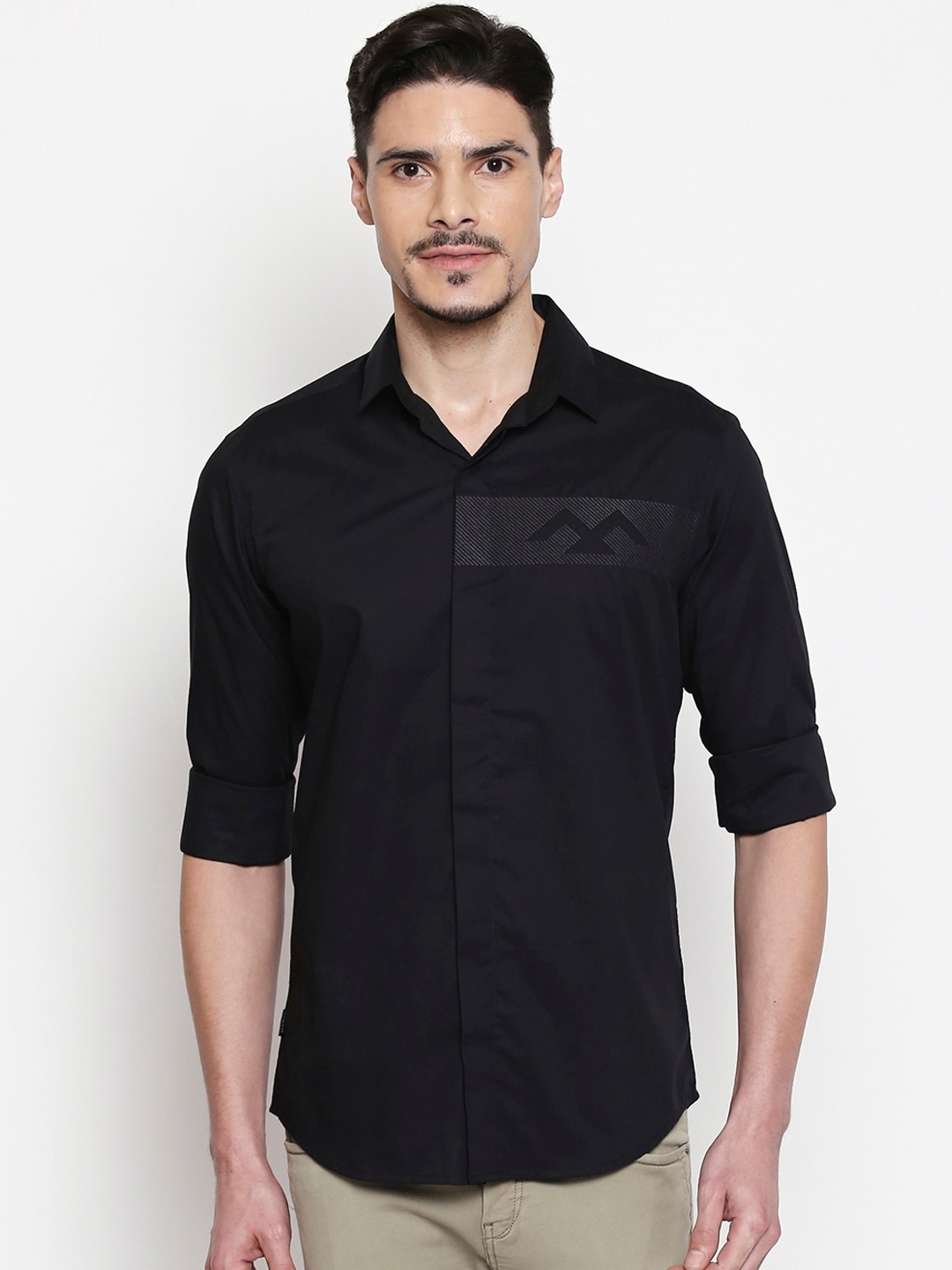 Mufti Men Black Slim Fit Solid Casual Shirt