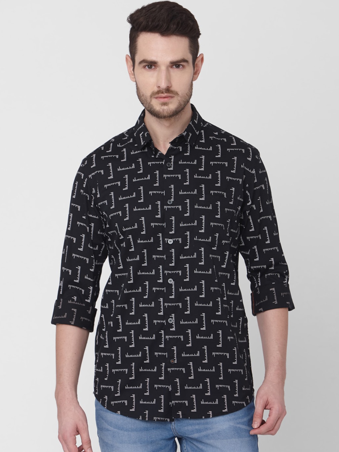 Mufti Men Black & Off-White Slim Fit Printed Casual Shirt
