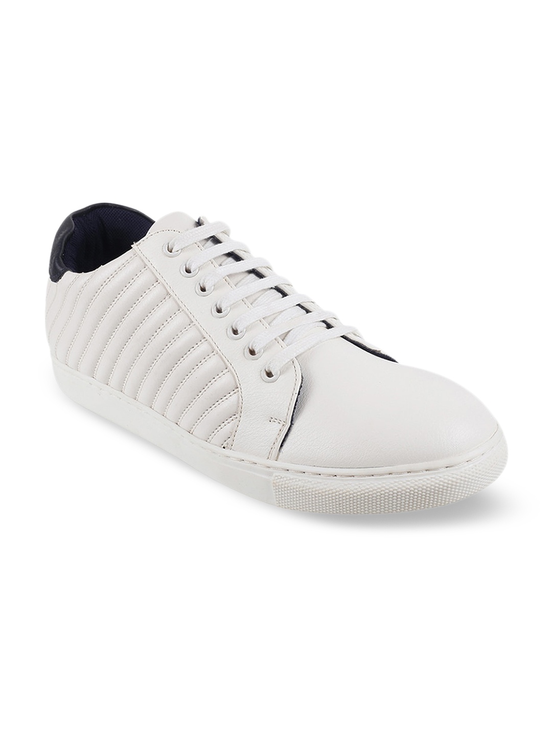 Metro Men White Quilted Sneakers
