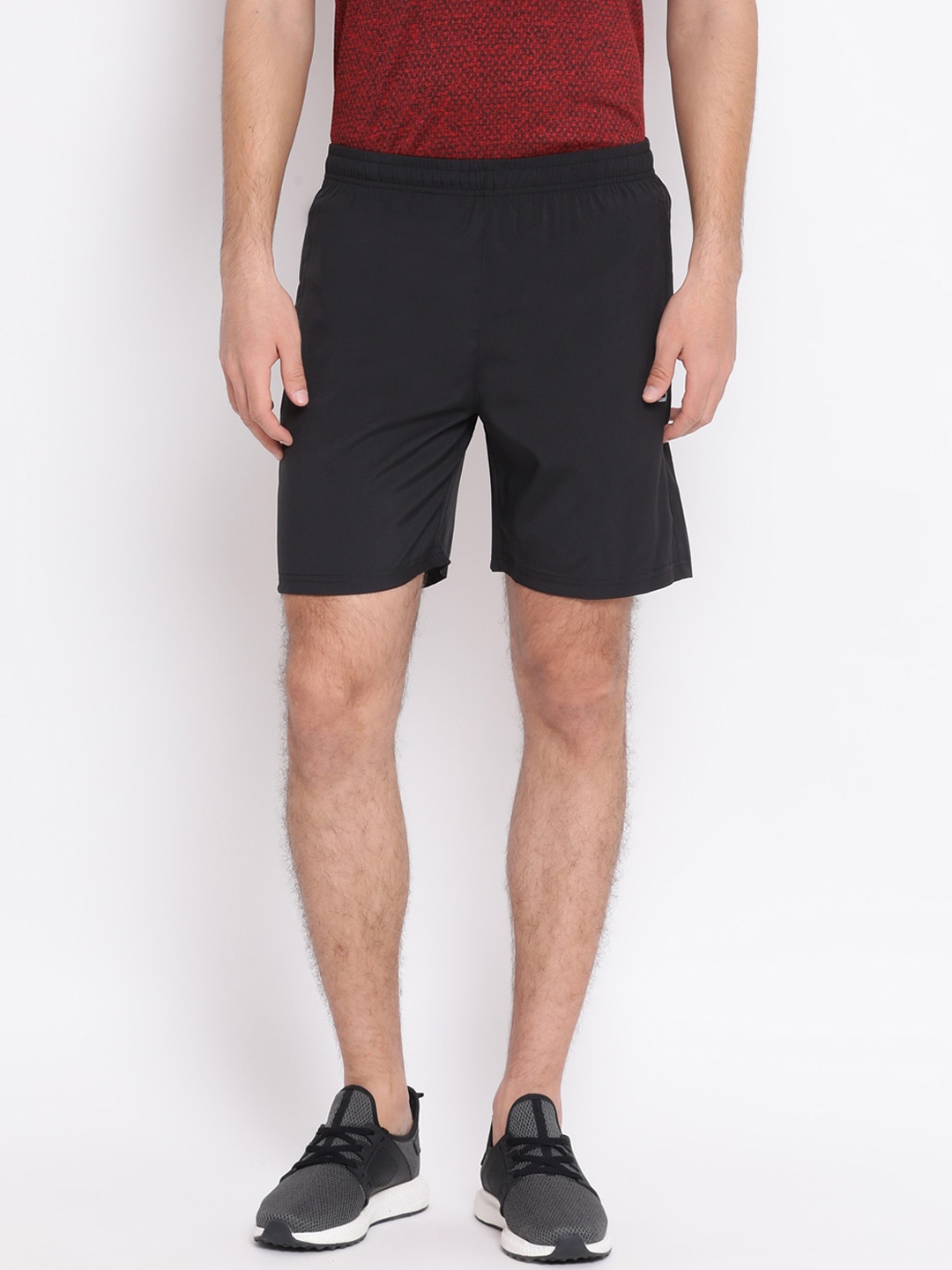 Spolei Men Black Solid Slim Fit Sports Shorts