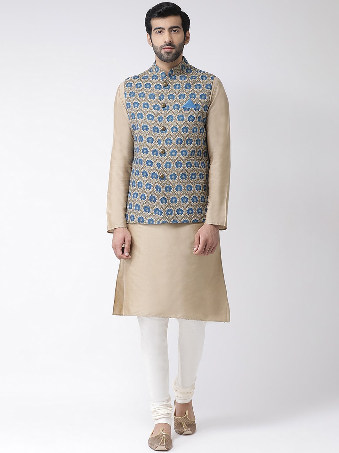 Vartah Men Beige & White Solid Kurta with Churidar & Nehru Jacket