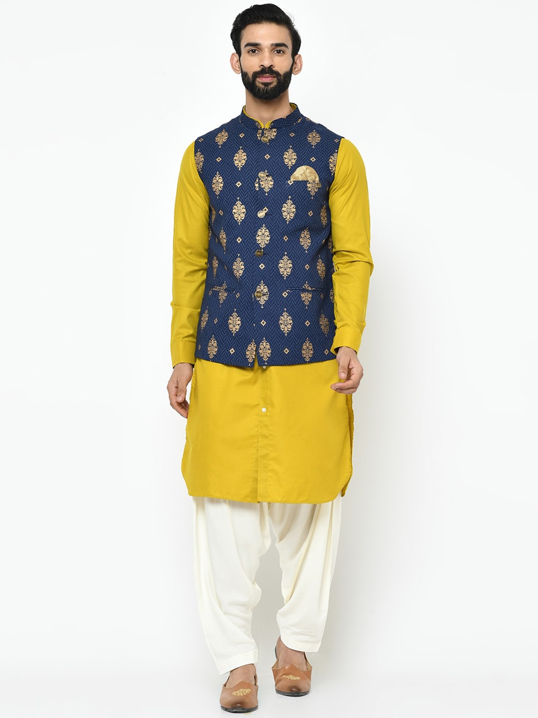 Vartah Men Navy Blue & Mustard Solid Kurta with Patiala Pants & Nehru Jacket