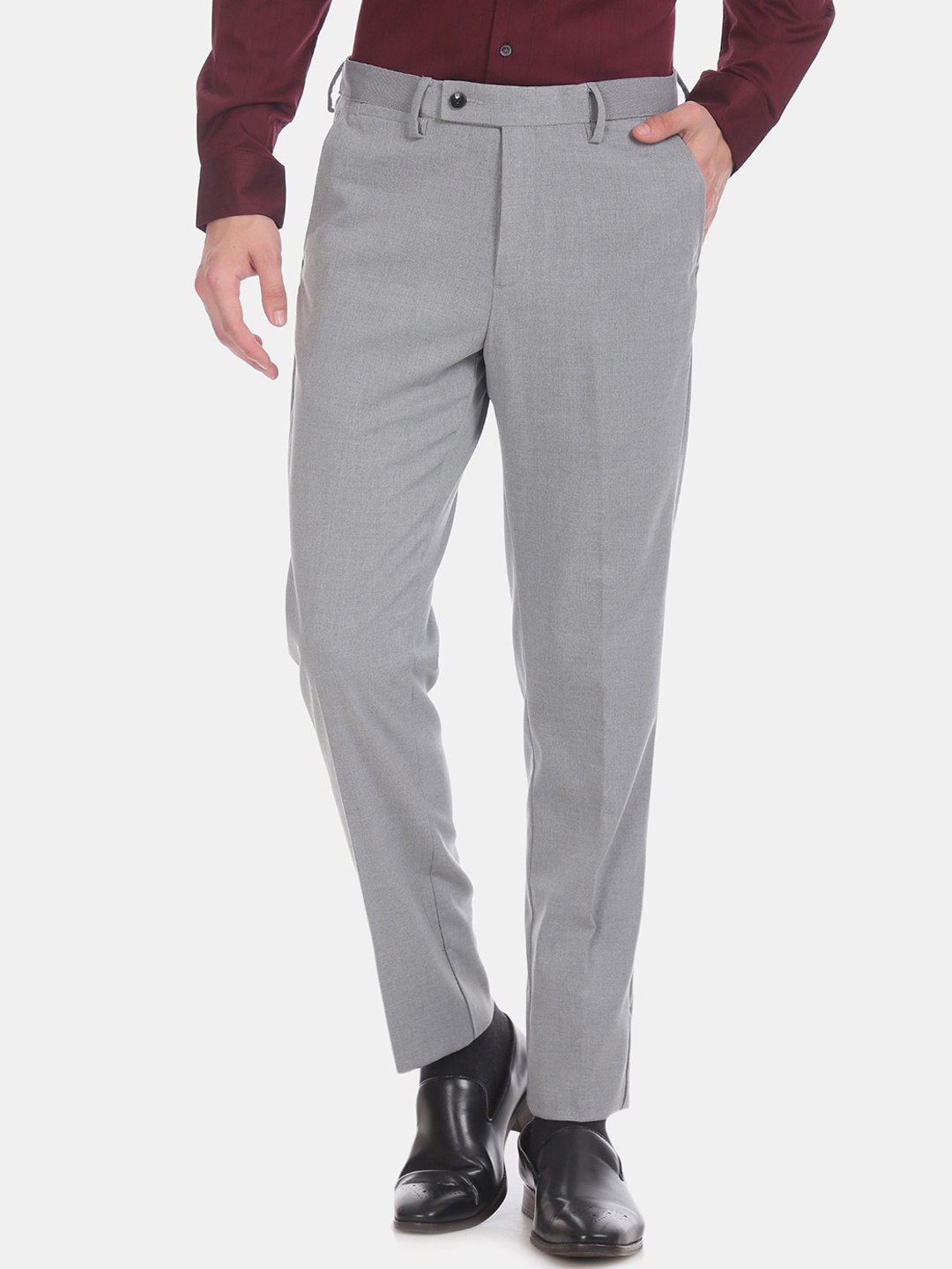 Arrow Men Grey Tapered Fit Solid Formal Trousers