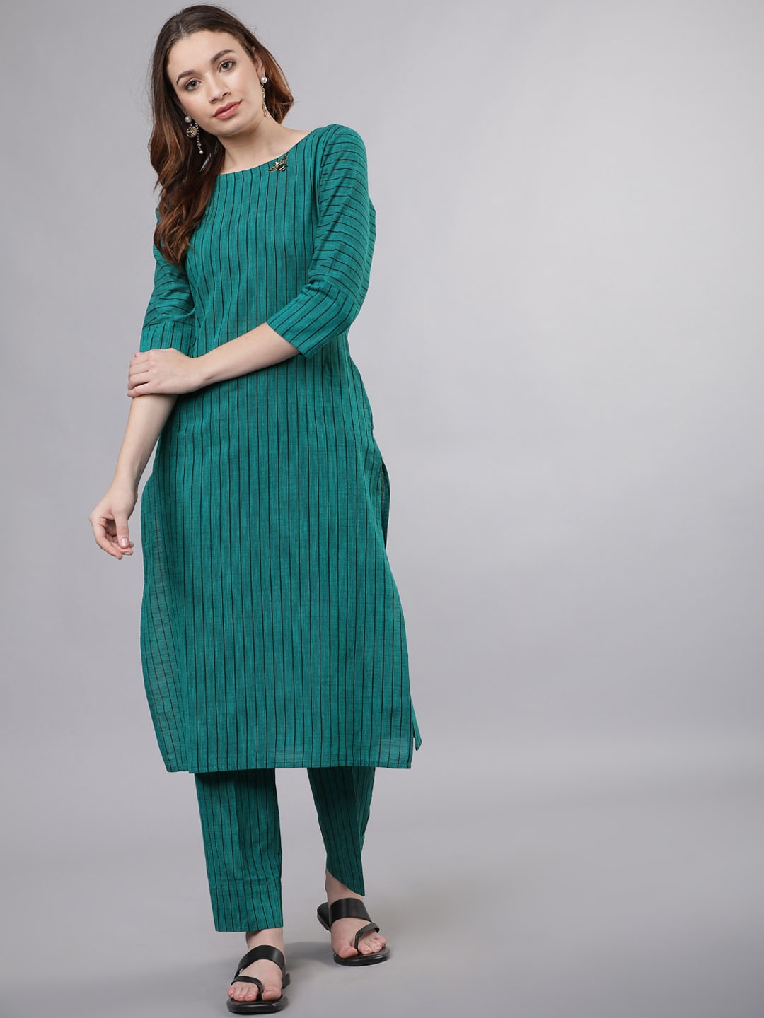 Vishudh Women Teal Green & Black Striped Kurta with Trousers