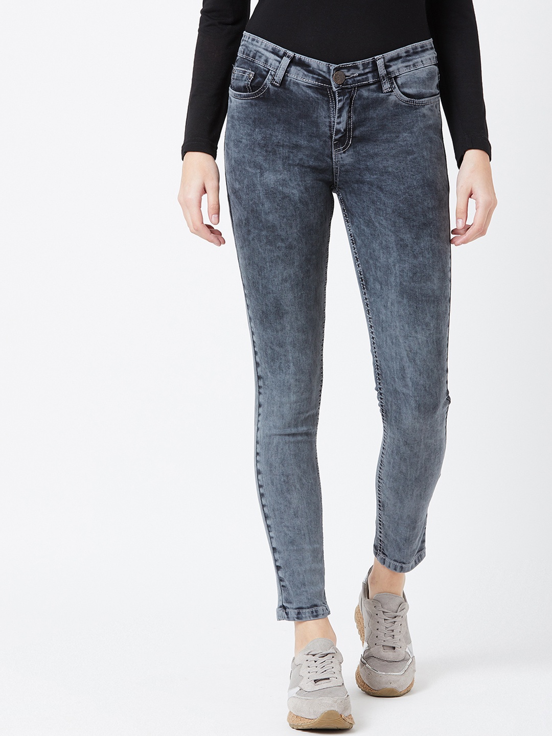 The Dry State Women Grey Slim Fit Mid-Rise Clean Look Jeans