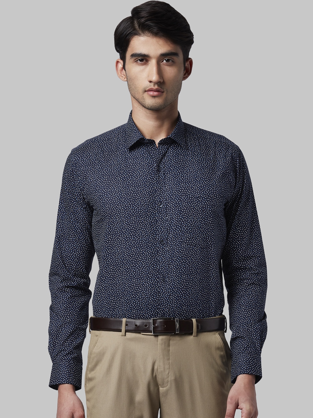 Park Avenue Men Navy Blue & Off-White Slim Fit Printed Formal Shirt