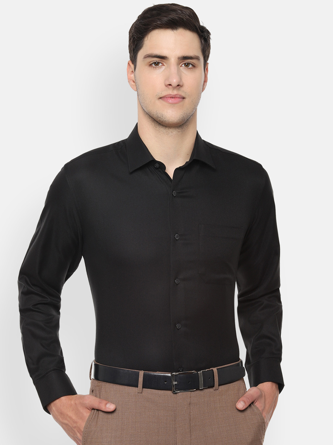 Louis Philippe Men Black Slim Fit Solid Formal Shirt
Louis Philippe Men Black Slim Fit Solid Formal Shirt
