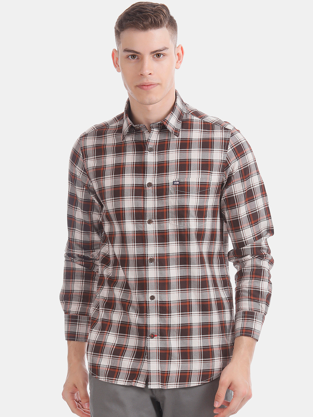 Arrow Men Brown & Off-White Slim Fit Checked Casual Shirt
Arrow Men Brown & Off-White Slim Fit Checked Casual Shirt