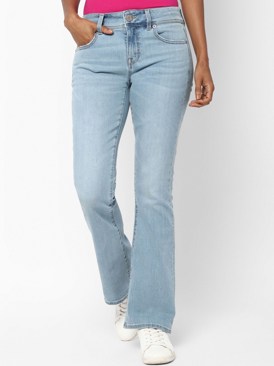 AMERICAN EAGLE OUTFITTERS Women Blue Regular Fit Mid-Rise Clean Look Stretchable Jeans
AMERICAN EAGLE OUTFITTERS Women Blue Regular Fit Mid-Rise Clean Look Stretchable Jeans